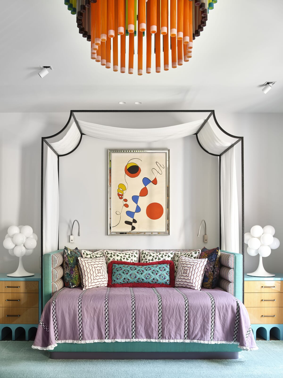 Apartment of an Art Colletor 12