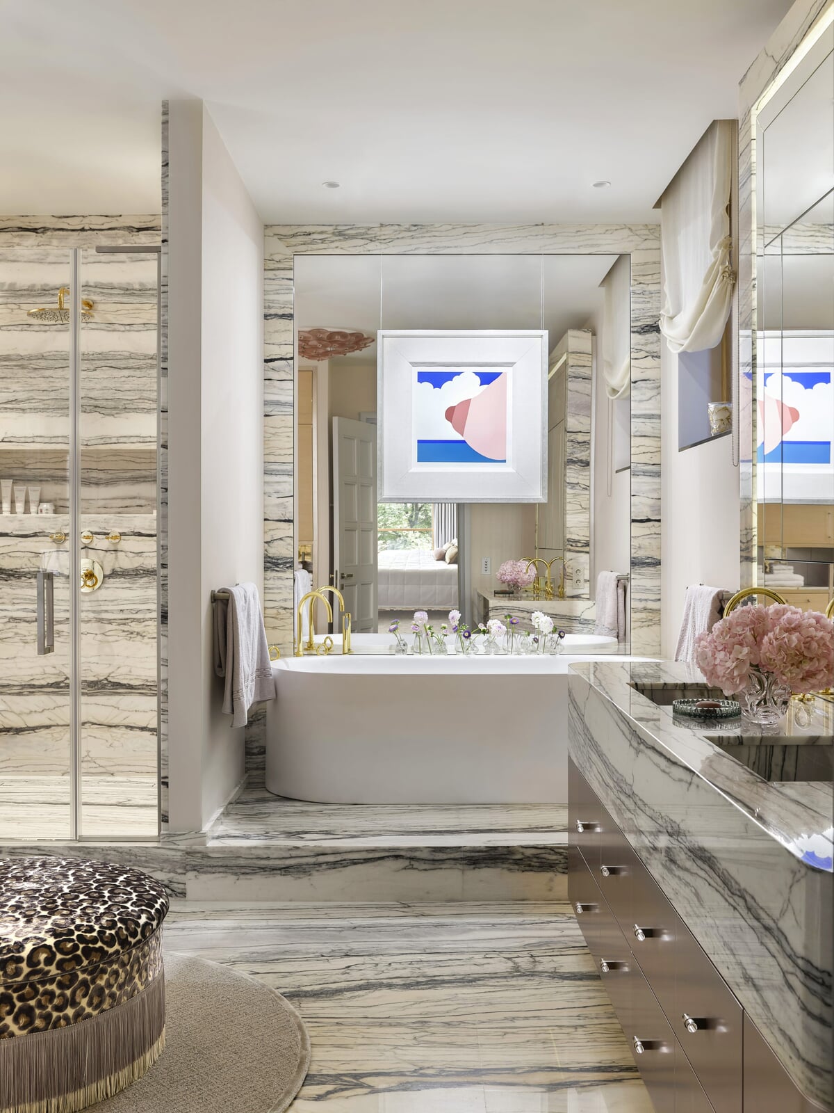 Apartment of an Art Colletor 8