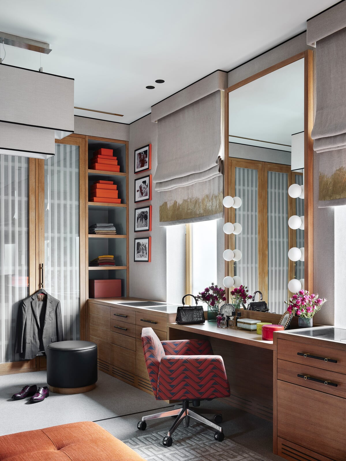 Apartment of an Art Colletor 10